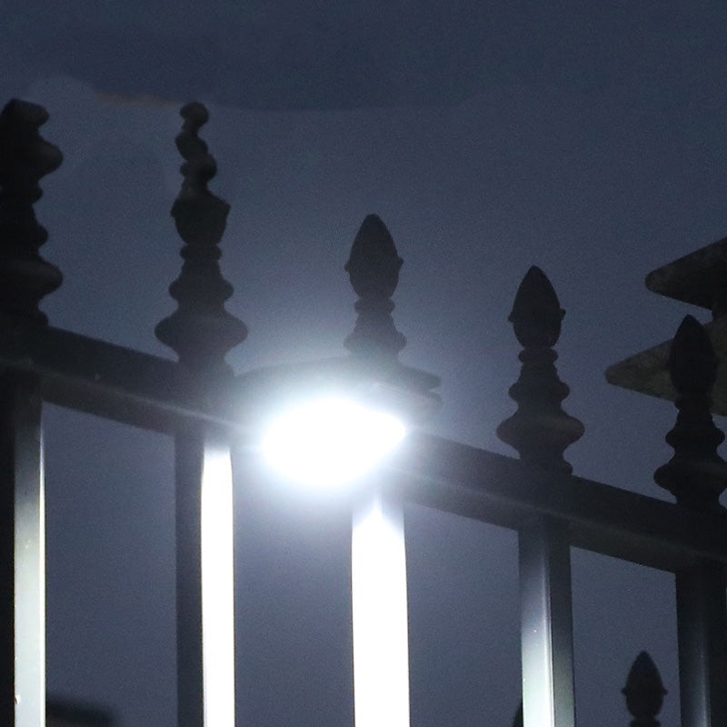 💡 Zewnętrzna lampa solarna z klipsem i czujnikiem ruchu 🔥Kup 2 sztuki, a 1 dostaniesz gratis